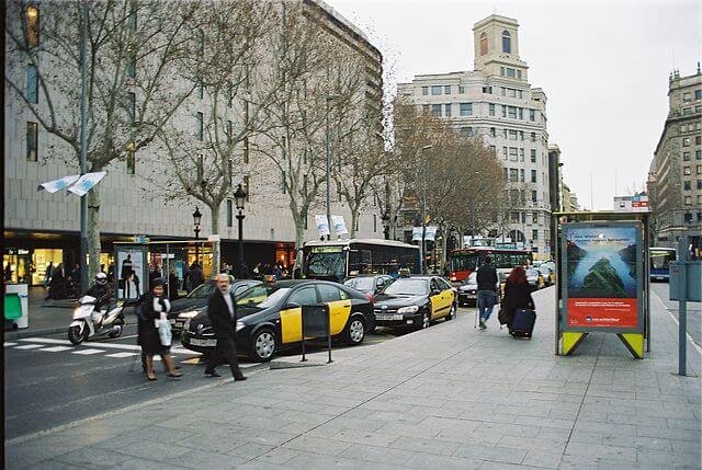 Táxi em Barcelona - transporte